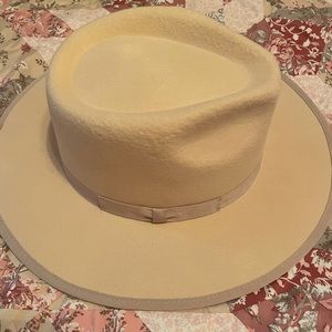 Olive and Pique Tan Hat